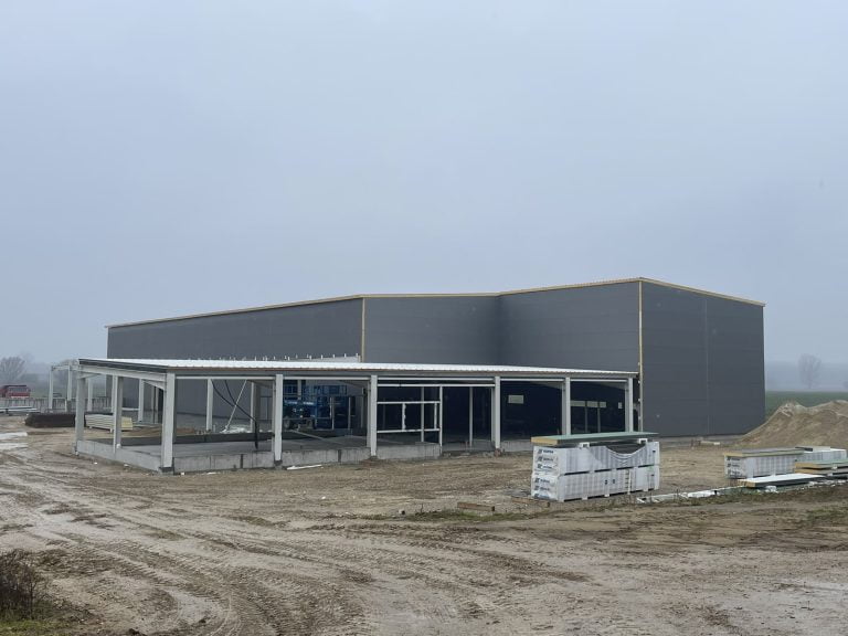 Polwerk Kft. - Fuky csoki - Vass Acélcsarnok Kft.